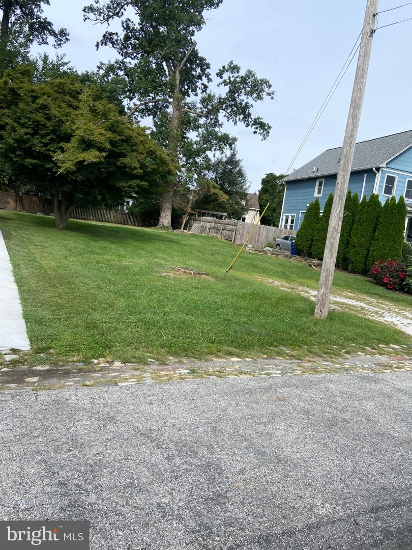 6012 Prescott Ave Property Photo 1
