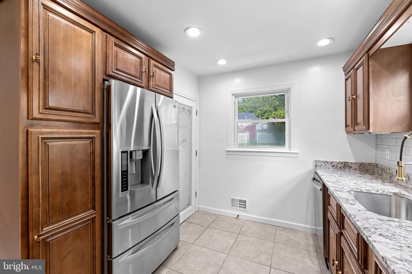 5522 Bosworth Ave Property Photo 11