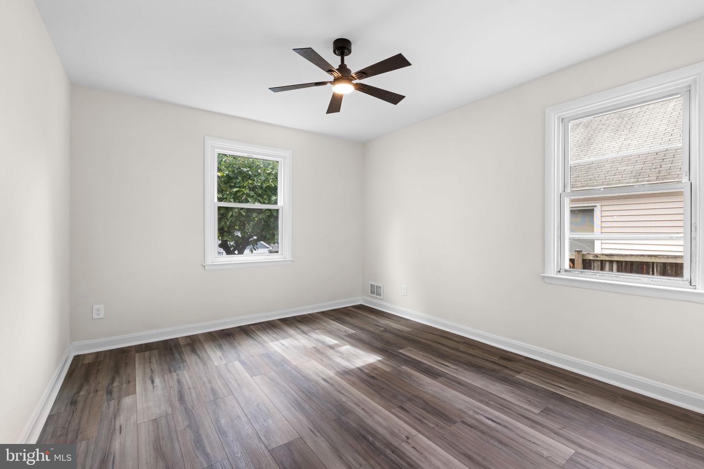 5522 Bosworth Ave Property Photo 18