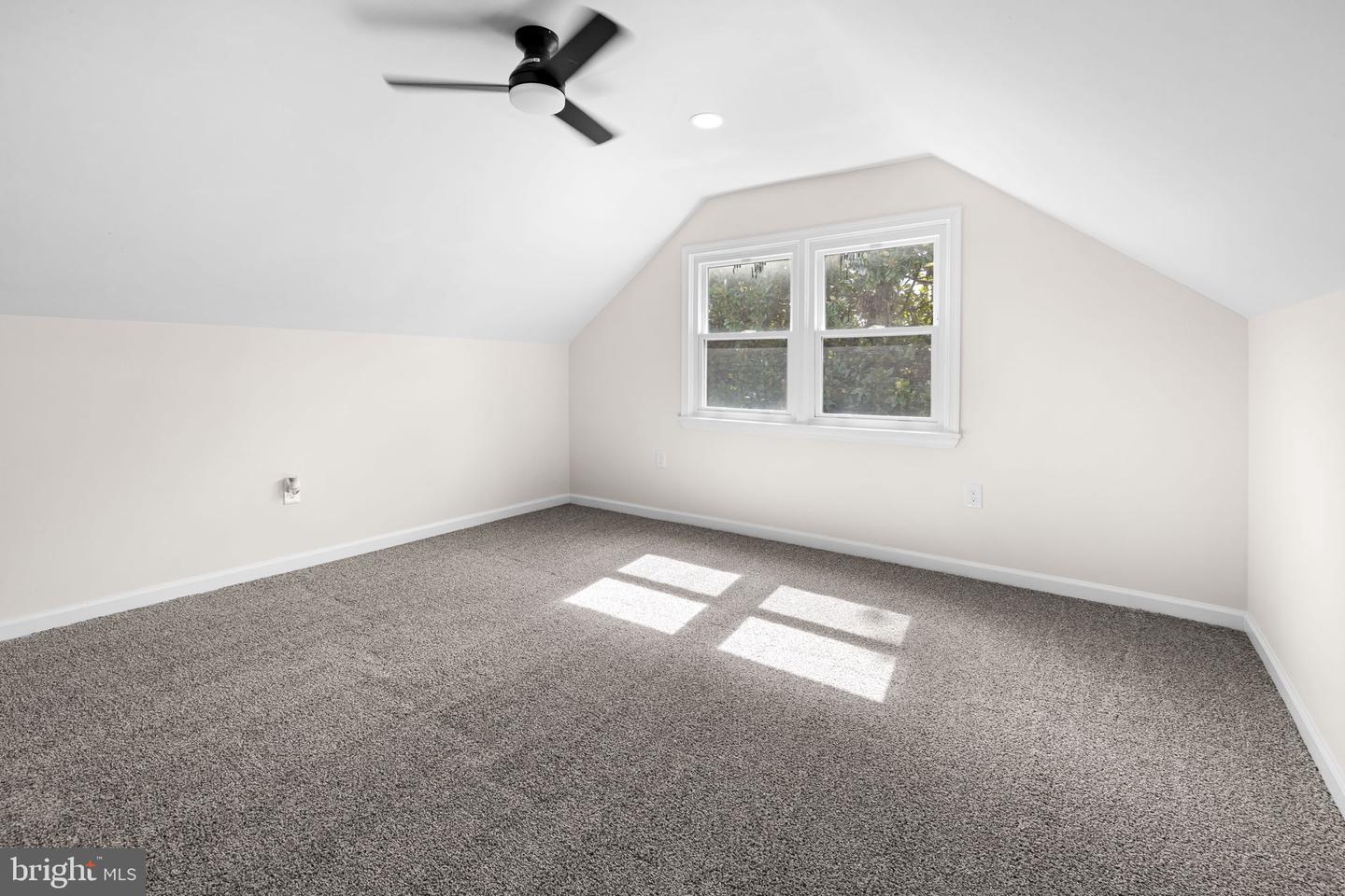 5522 Bosworth Ave Property Photo 23
