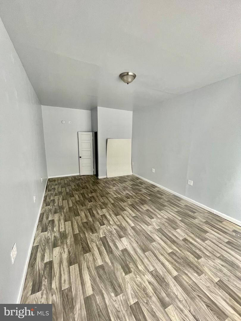 1815 Clifton Ave Property Photo 1