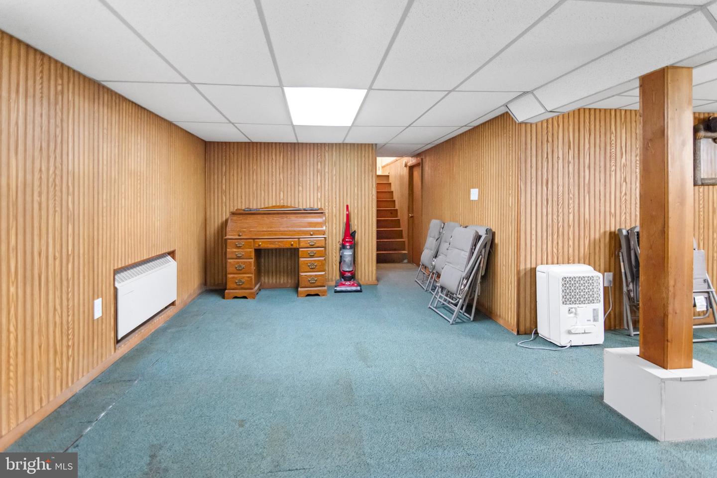7115 Chambers Rd Property Photo 25