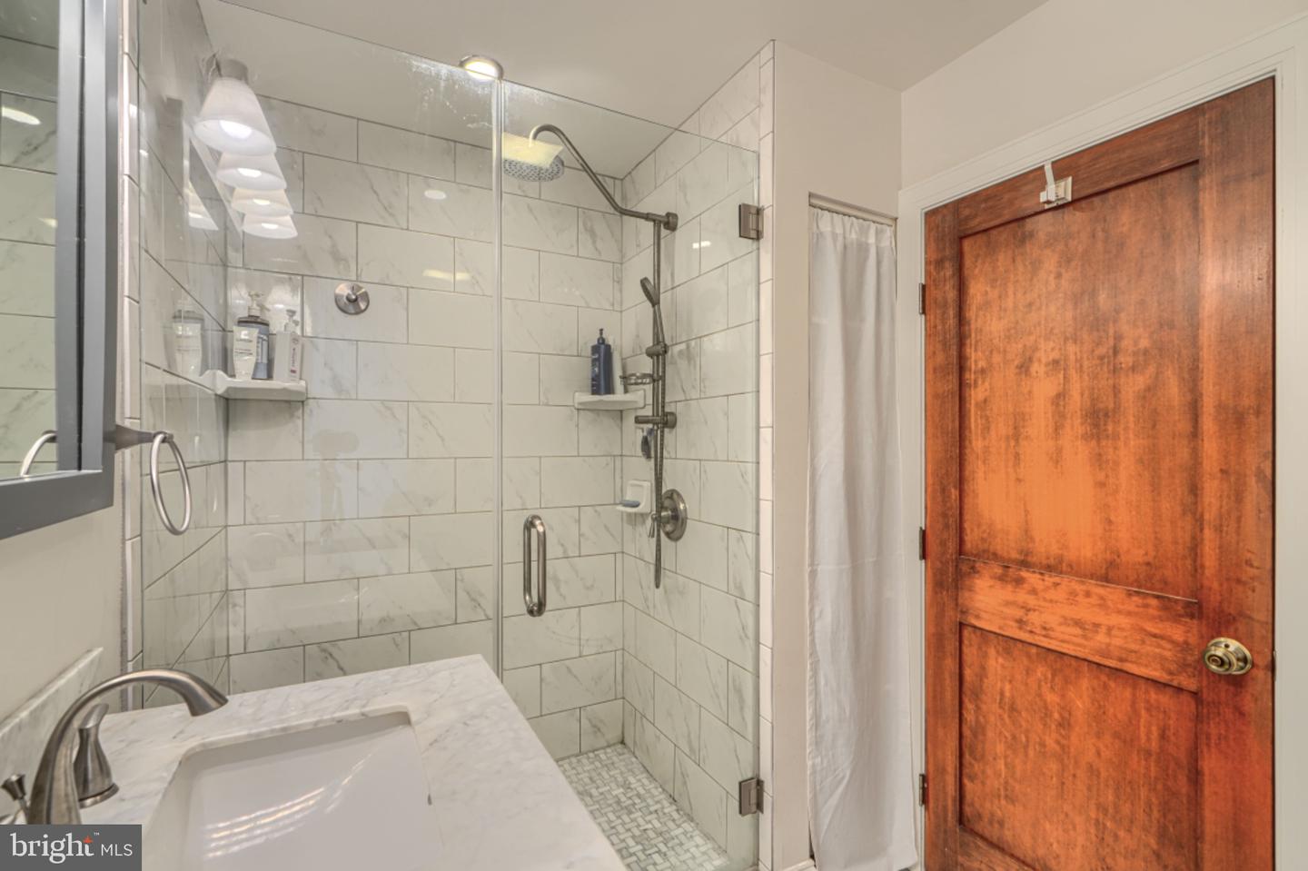 2710 N Calvert St Property Photo 24