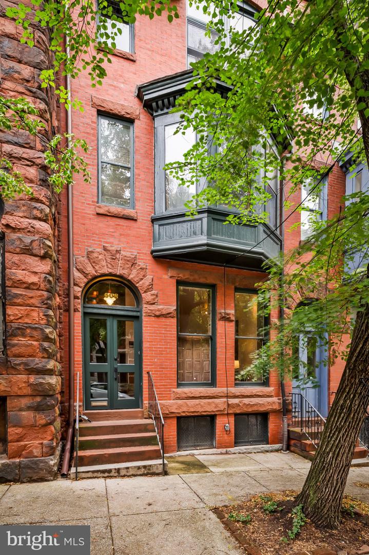 608 Reservoir St Property Photo 1