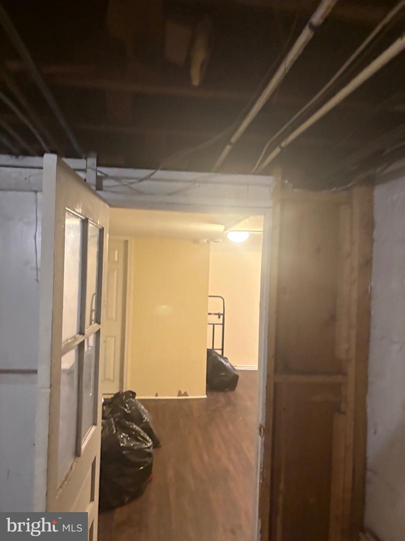 709 Augusta Property Photo 4