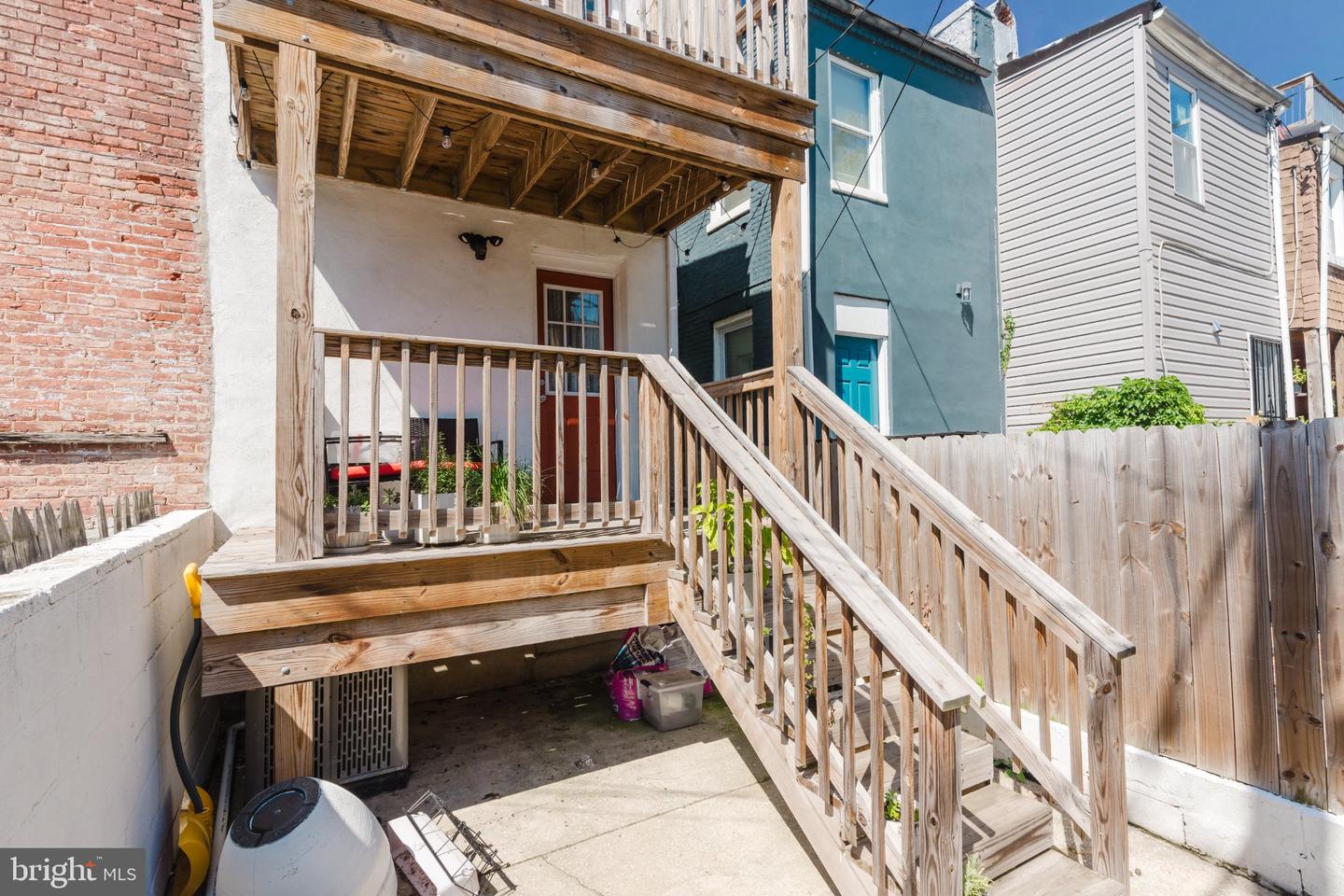 1639 N Spring St Property Photo 29