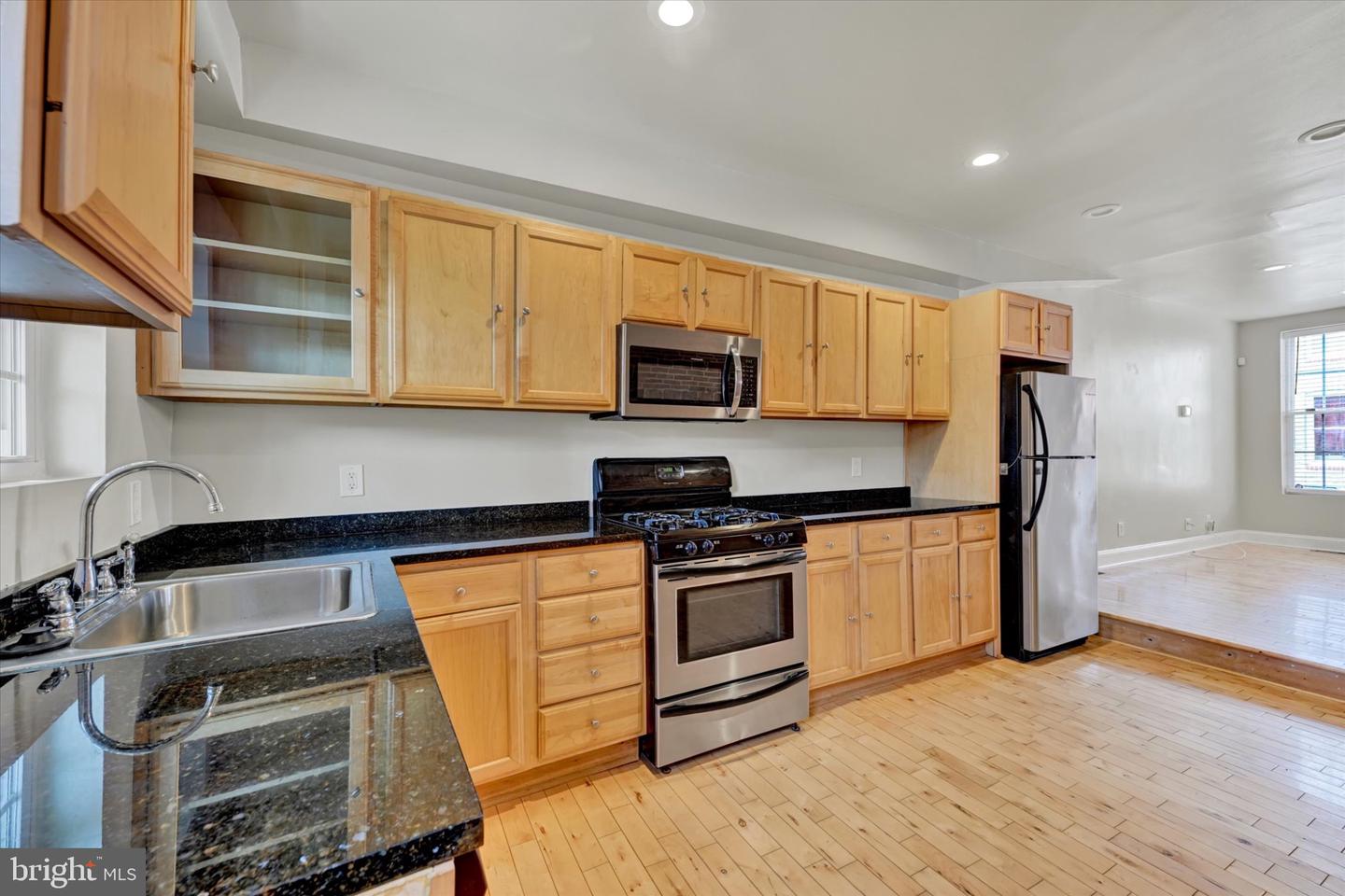 803 Mangold St Property Photo 11