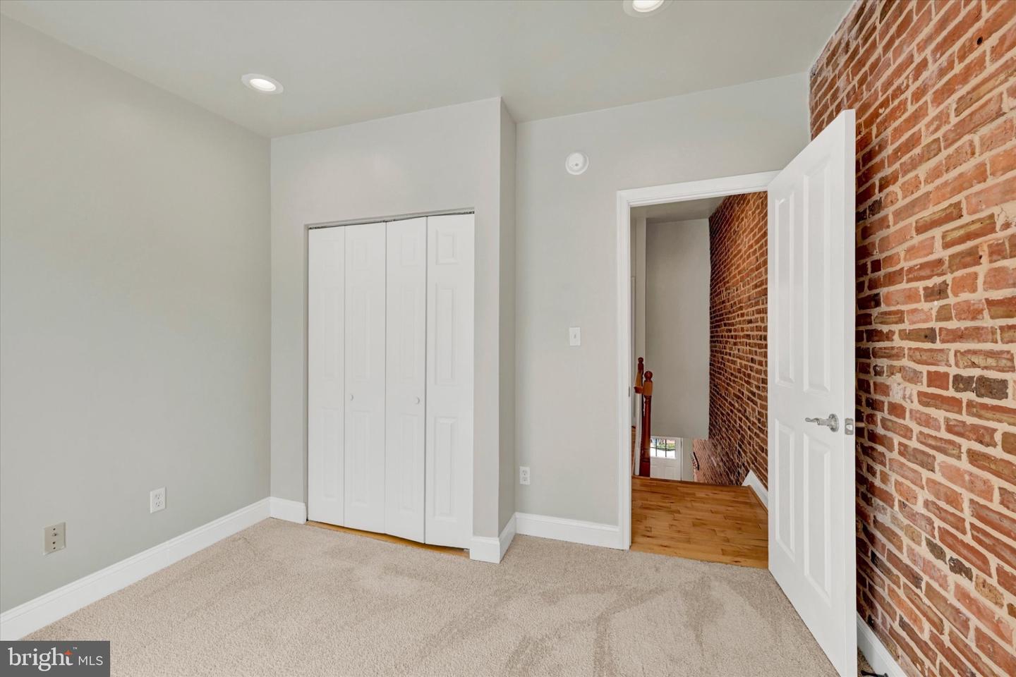 803 Mangold St Property Photo 15
