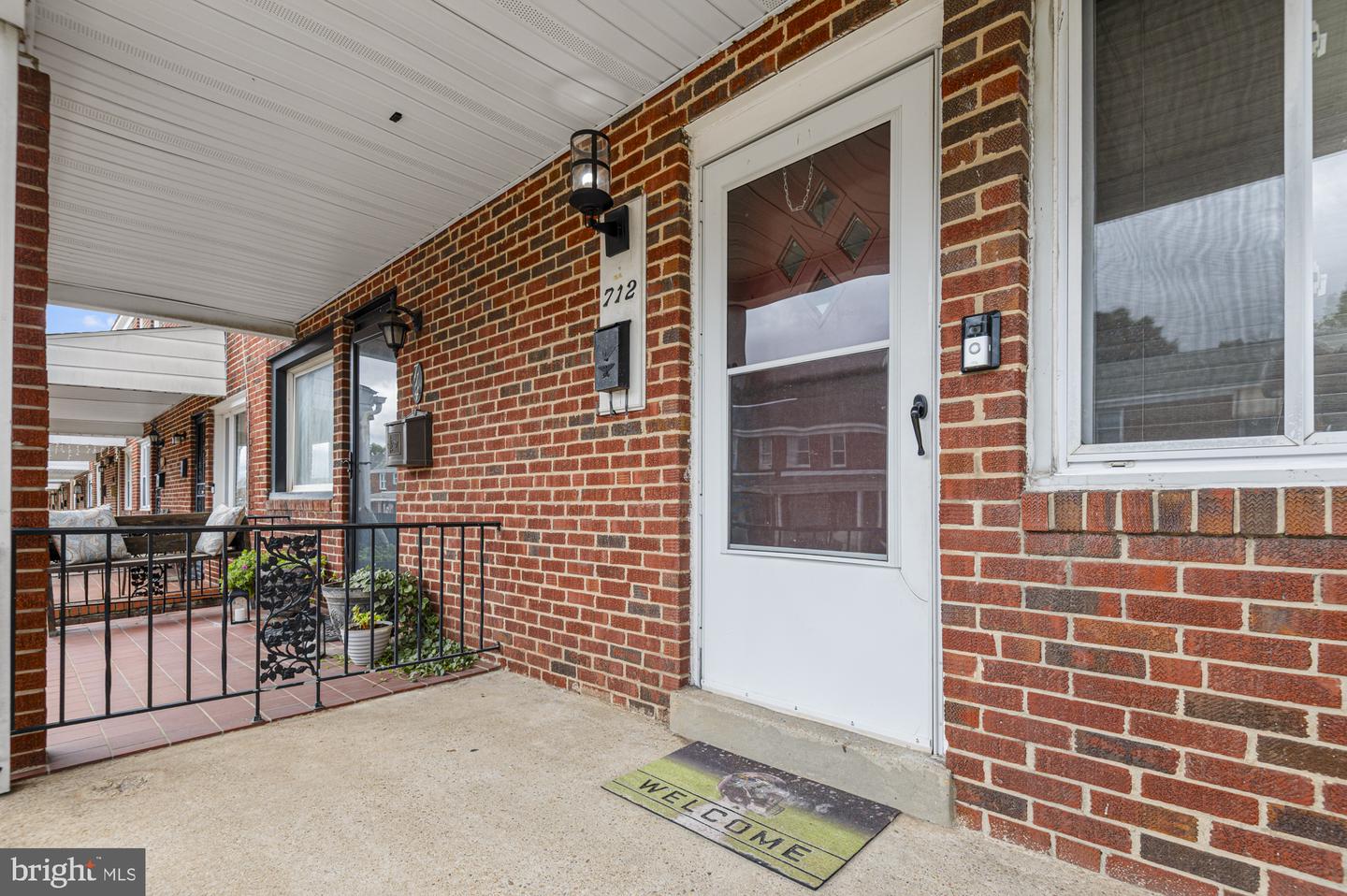 712 Umbra St Property Photo 4