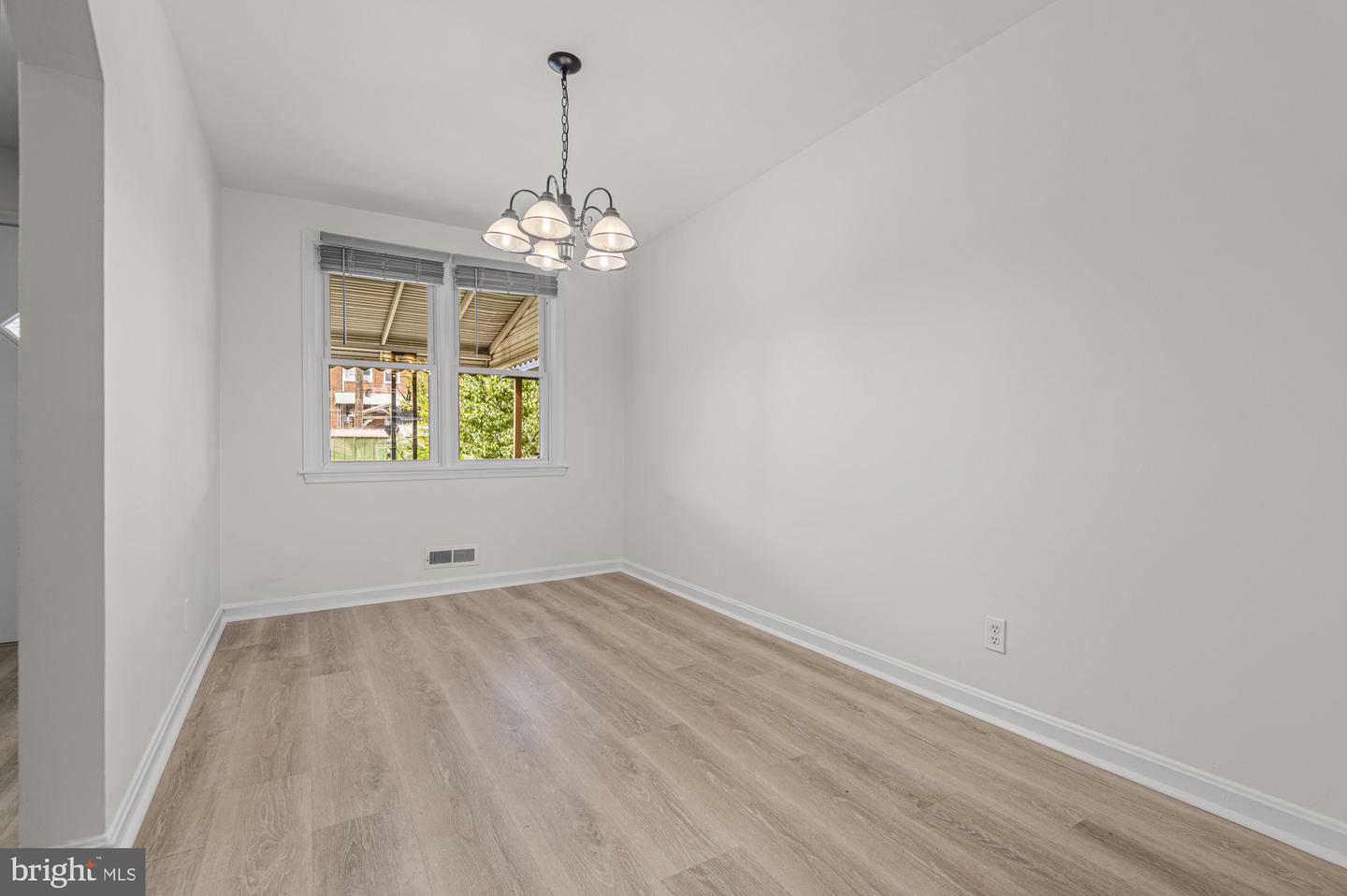 712 Umbra St Property Photo 10
