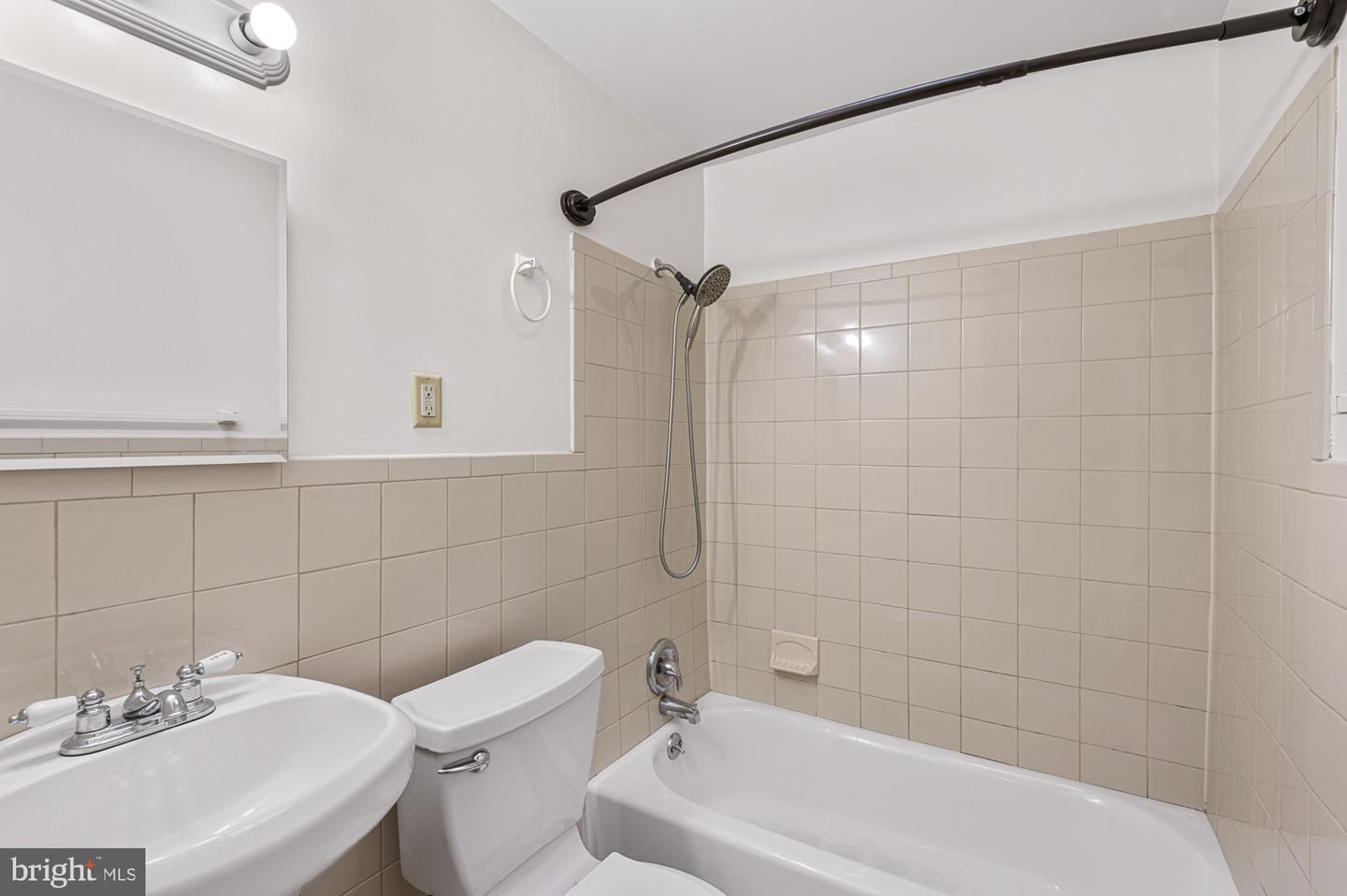 712 Umbra St Property Photo 19