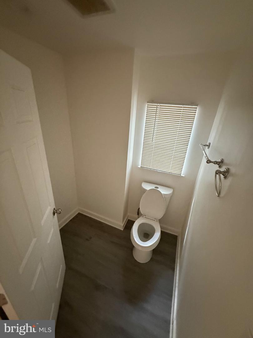 1116 Harlem Property Photo 12