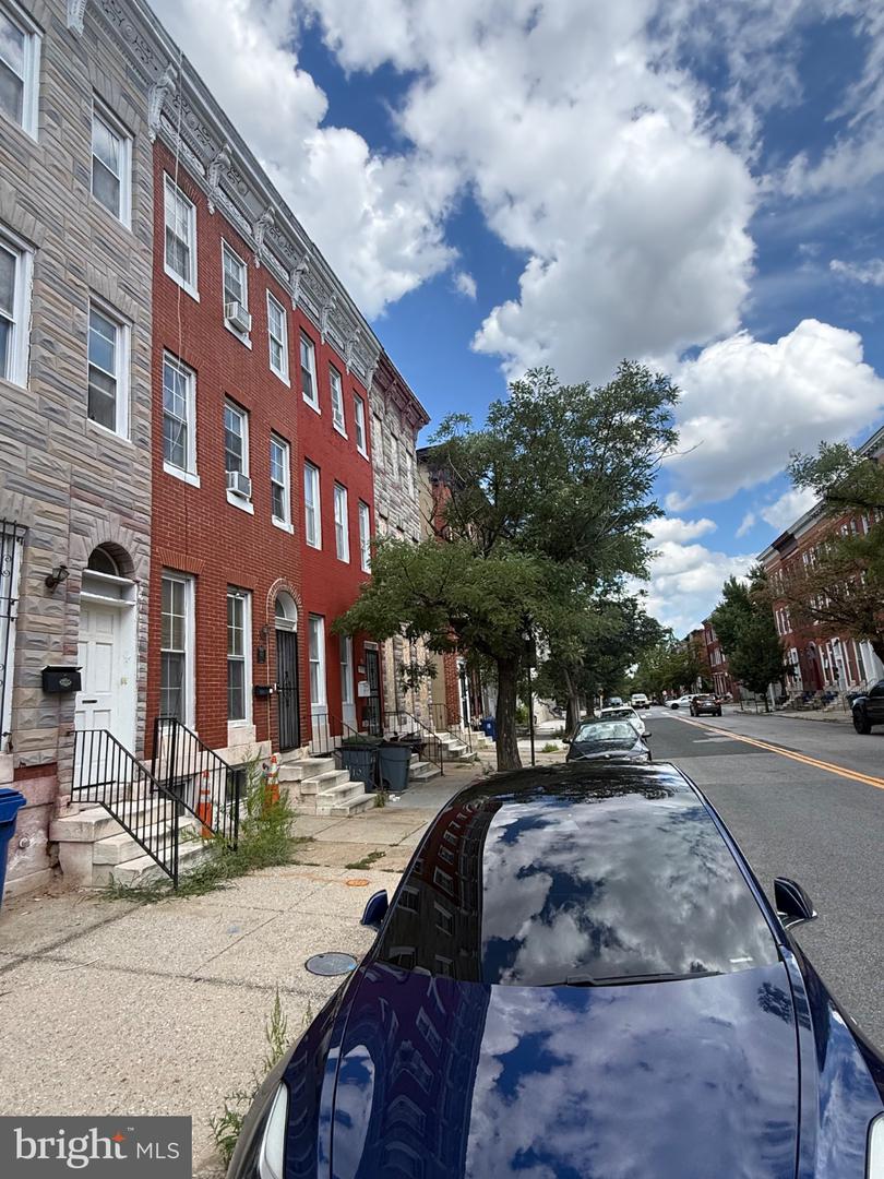 1116 Harlem Property Photo 24