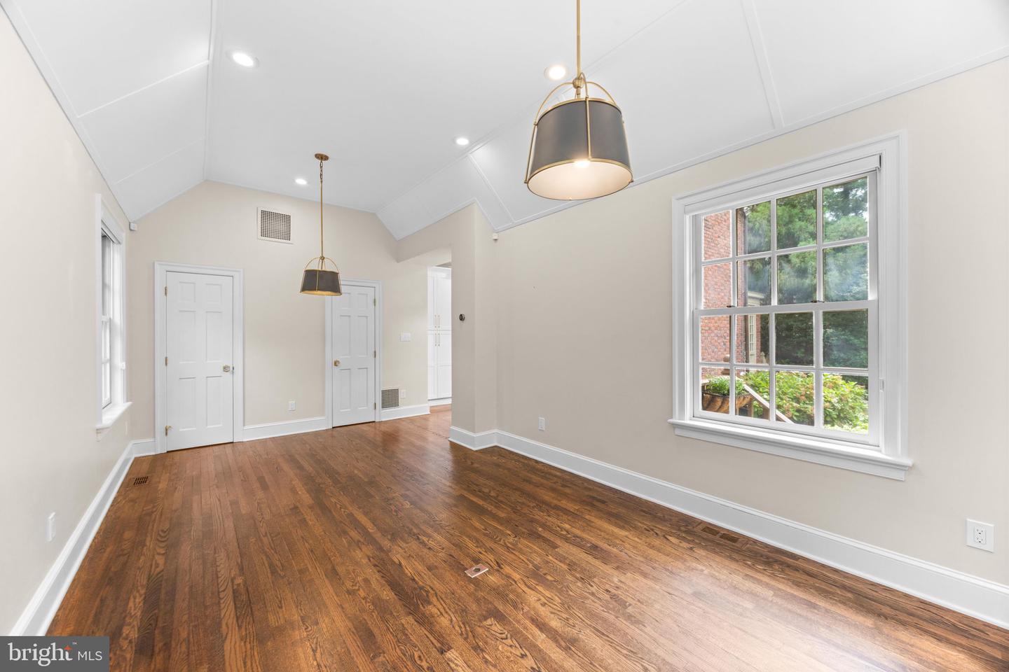 5502 Lombardy Pl Property Photo 32