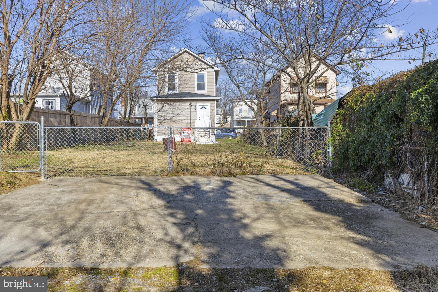 507 Washburn Ave Property Photo 24