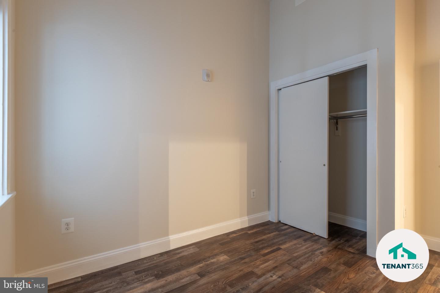 8 E Fayette St Property Photo 27