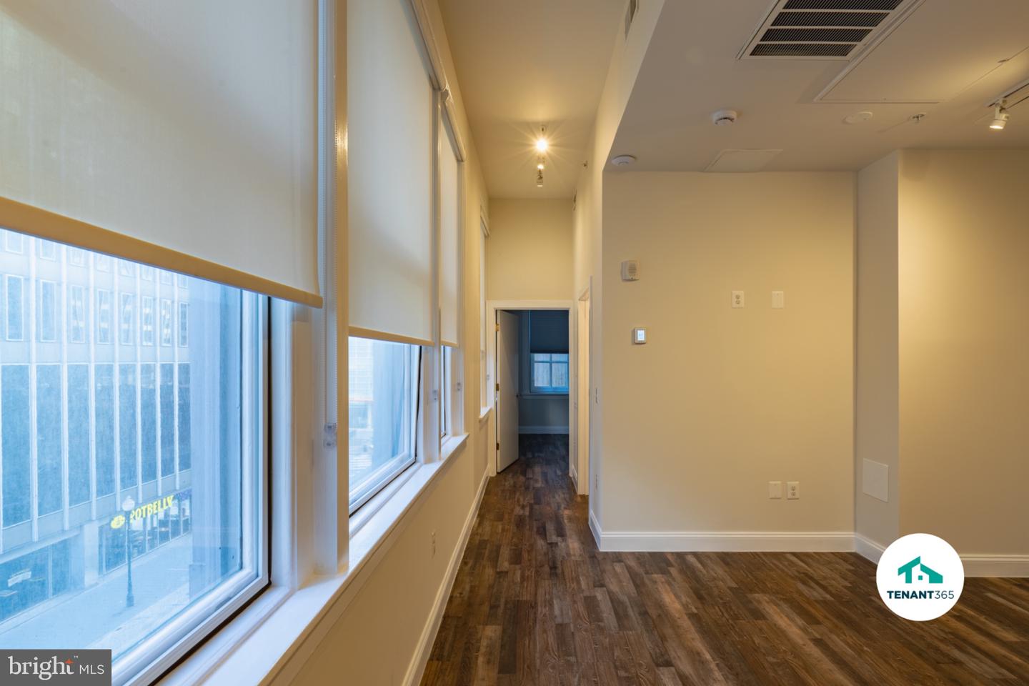 8 E Fayette St Property Photo 68