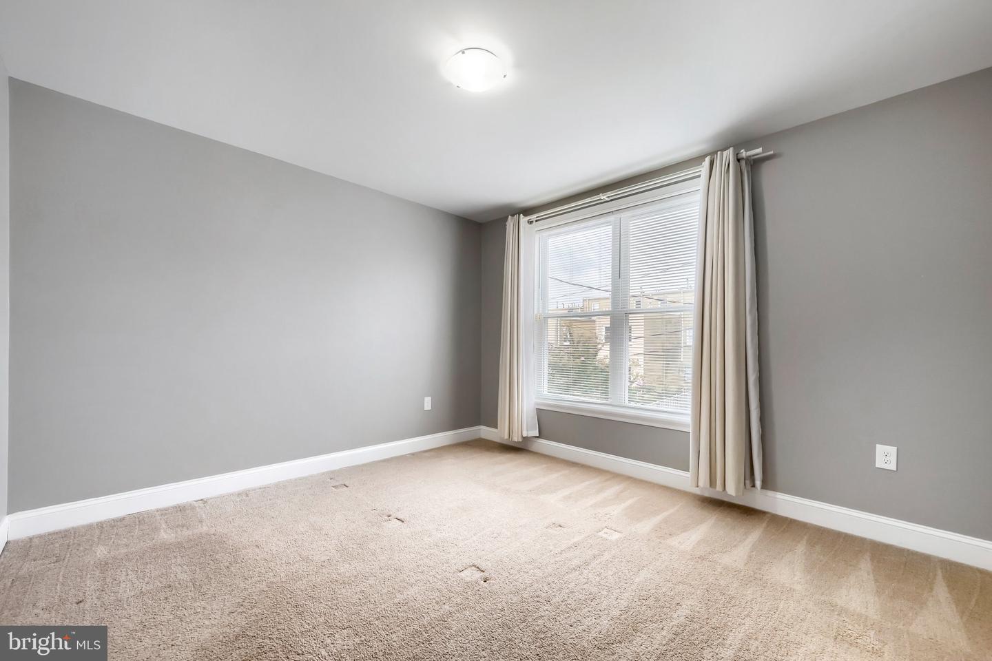 1016 Mcdonogh St Property Photo 15