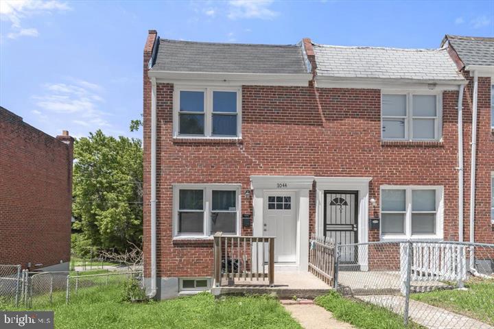 1044 ELLICOTT DRIVEWAY Property Photo 1