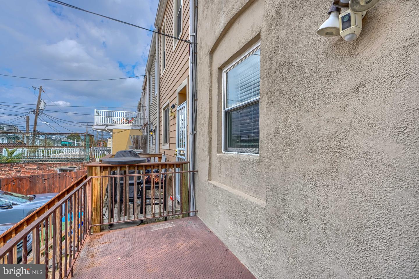 138 S Clinton St Property Photo 40