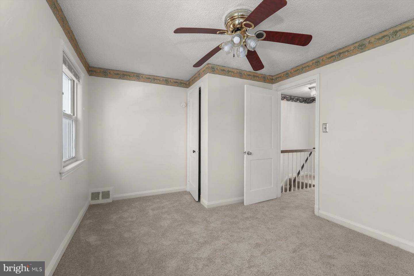 6321 Brown Ave Property Photo 14