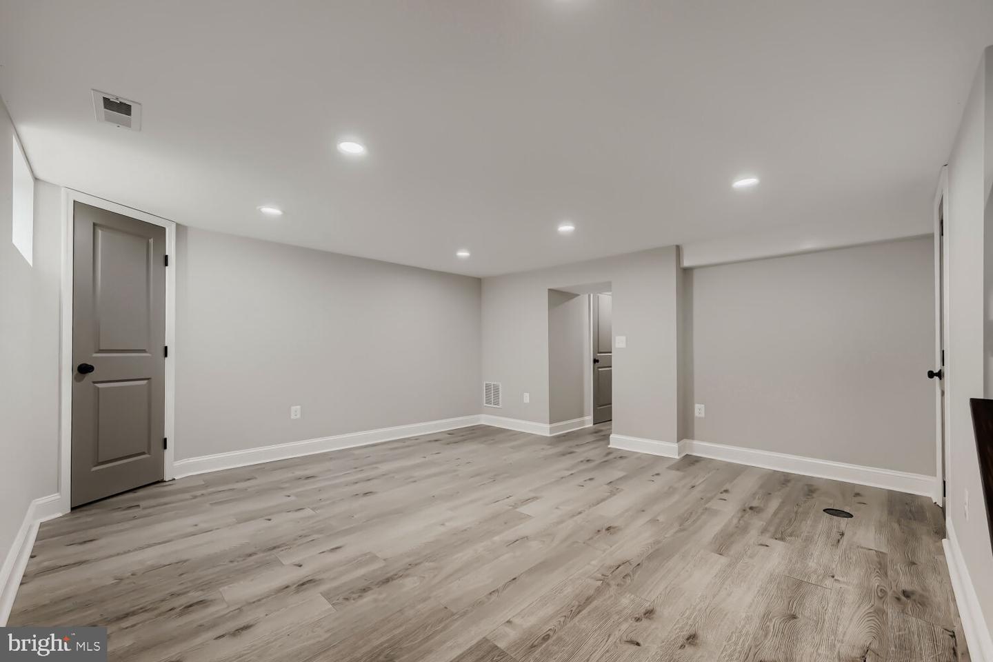 1412 N Potomac St Property Photo 16