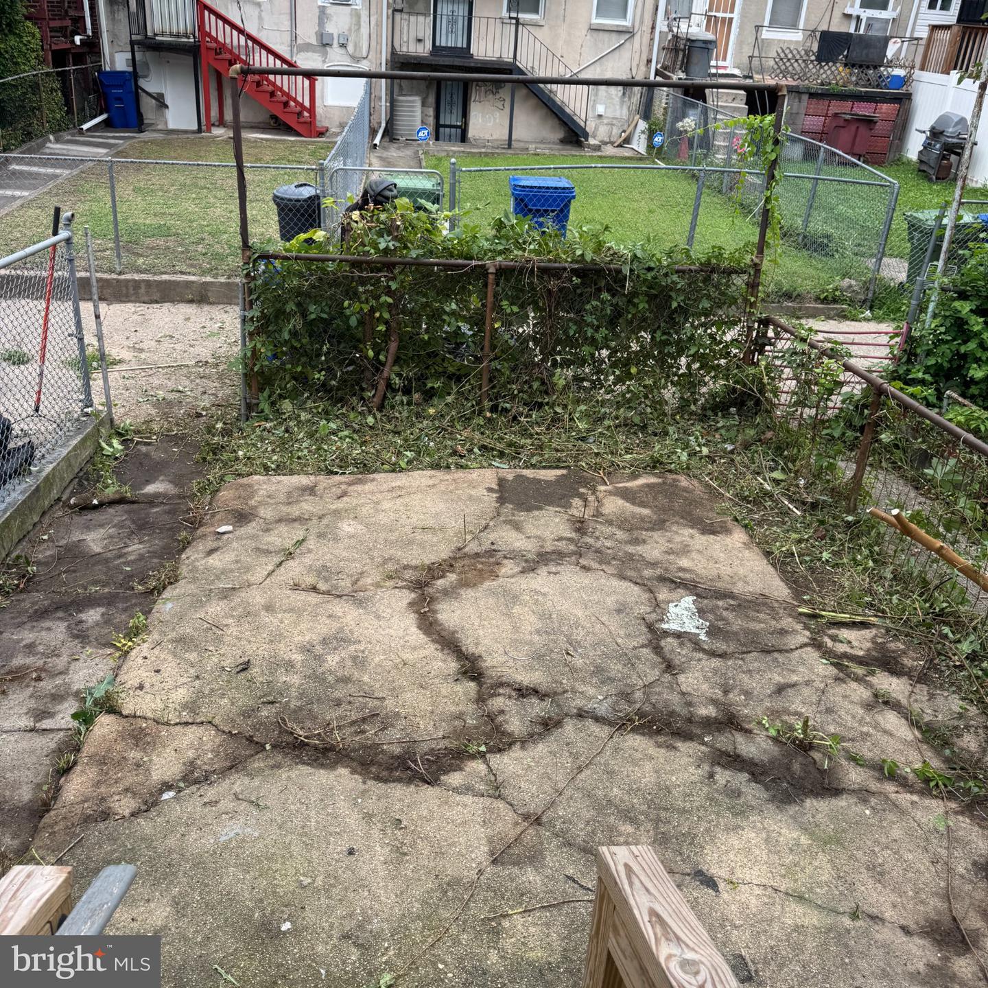 2610 Aisquith St Property Photo 4