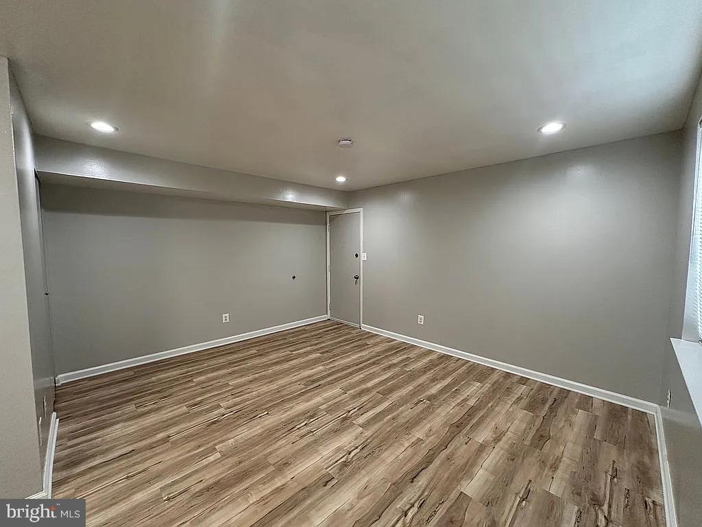 4414 Falls Bridge Dr #j Property Photo 3