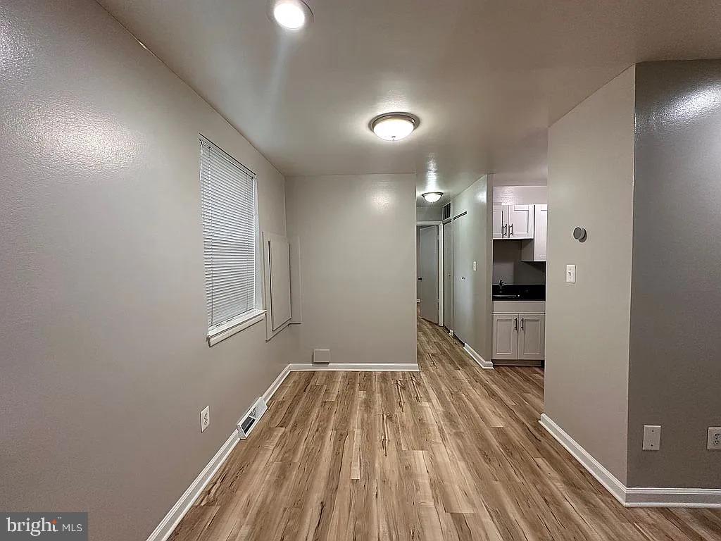 4414 Falls Bridge Dr #j Property Photo 4