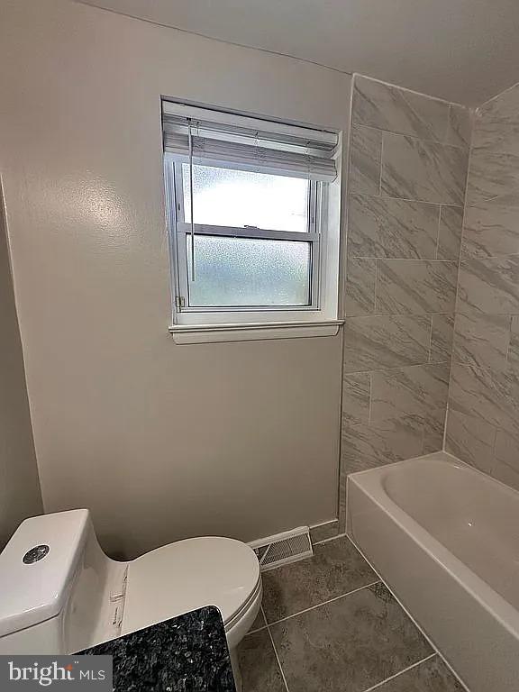 4414 Falls Bridge Dr #j Property Photo 9
