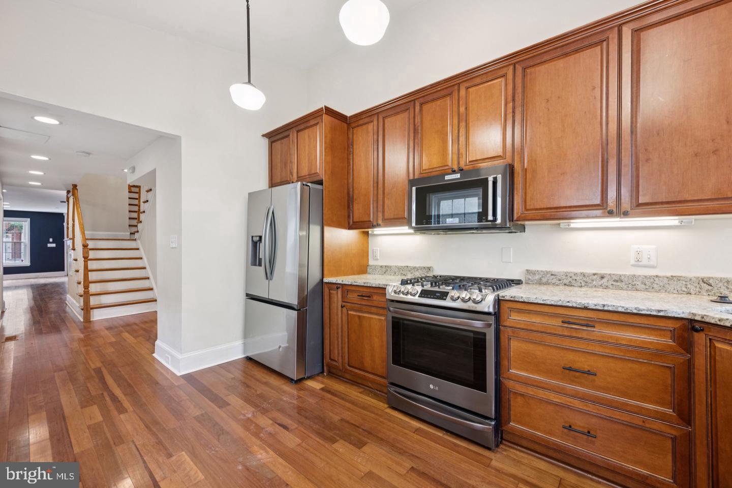 1814 E Pratt St Property Photo 10