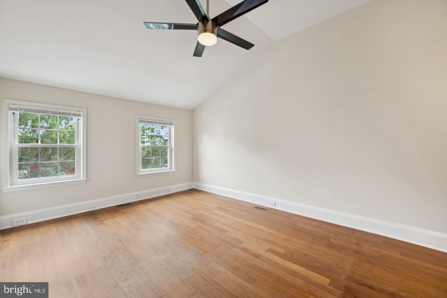 1814 E Pratt St Property Photo 25