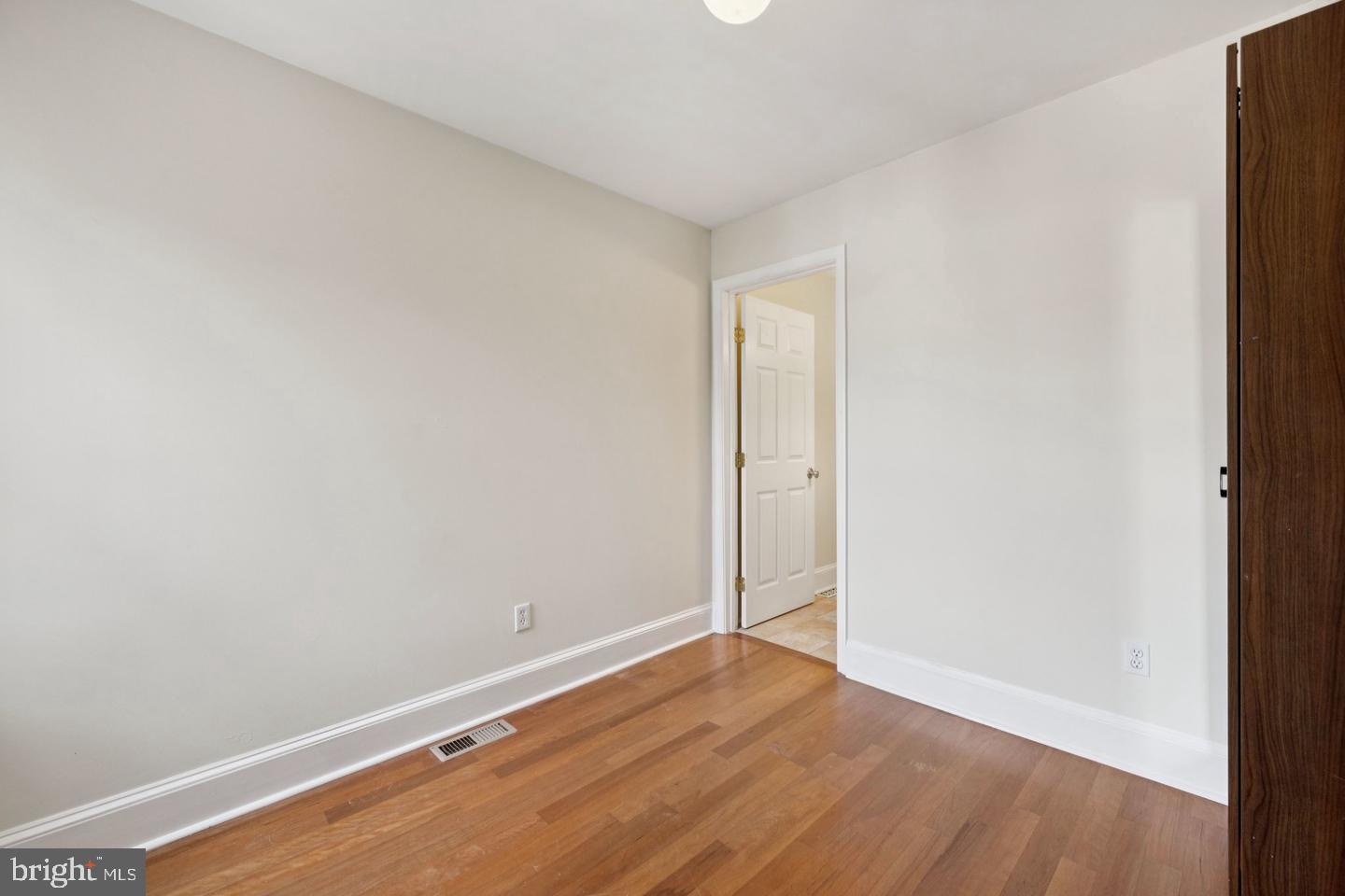 1814 E Pratt St Property Photo 28