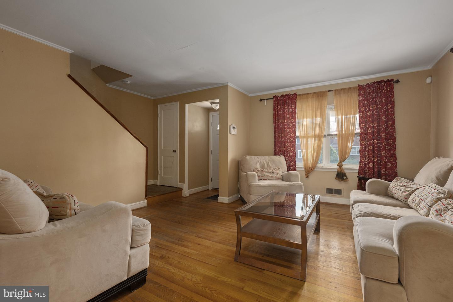 844 Bradhurst Rd Property Photo 4