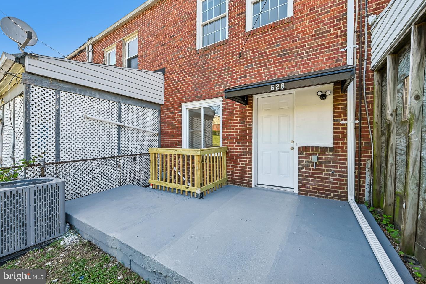 628 Roundview Rd Property Photo 37