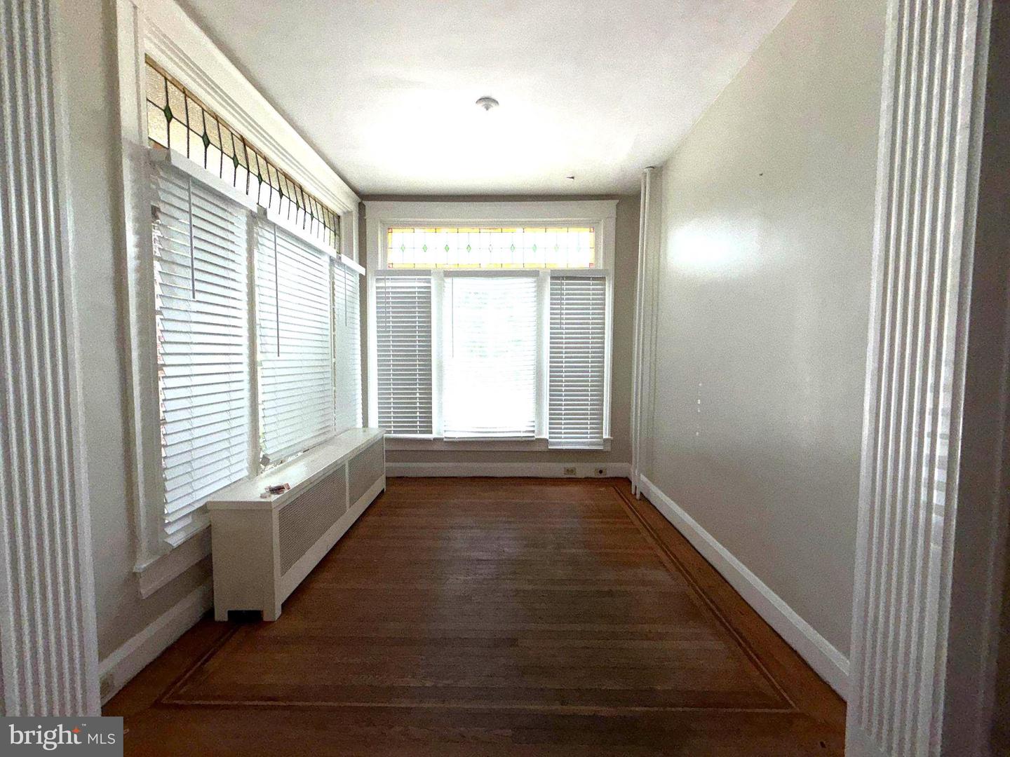 3235 Shannon Dr Property Photo 3