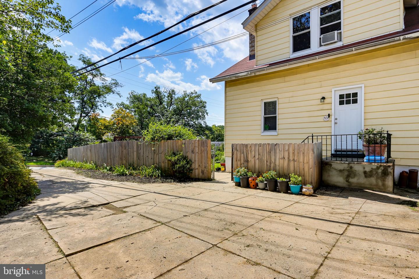 3030 Iona Ter Property Photo 32