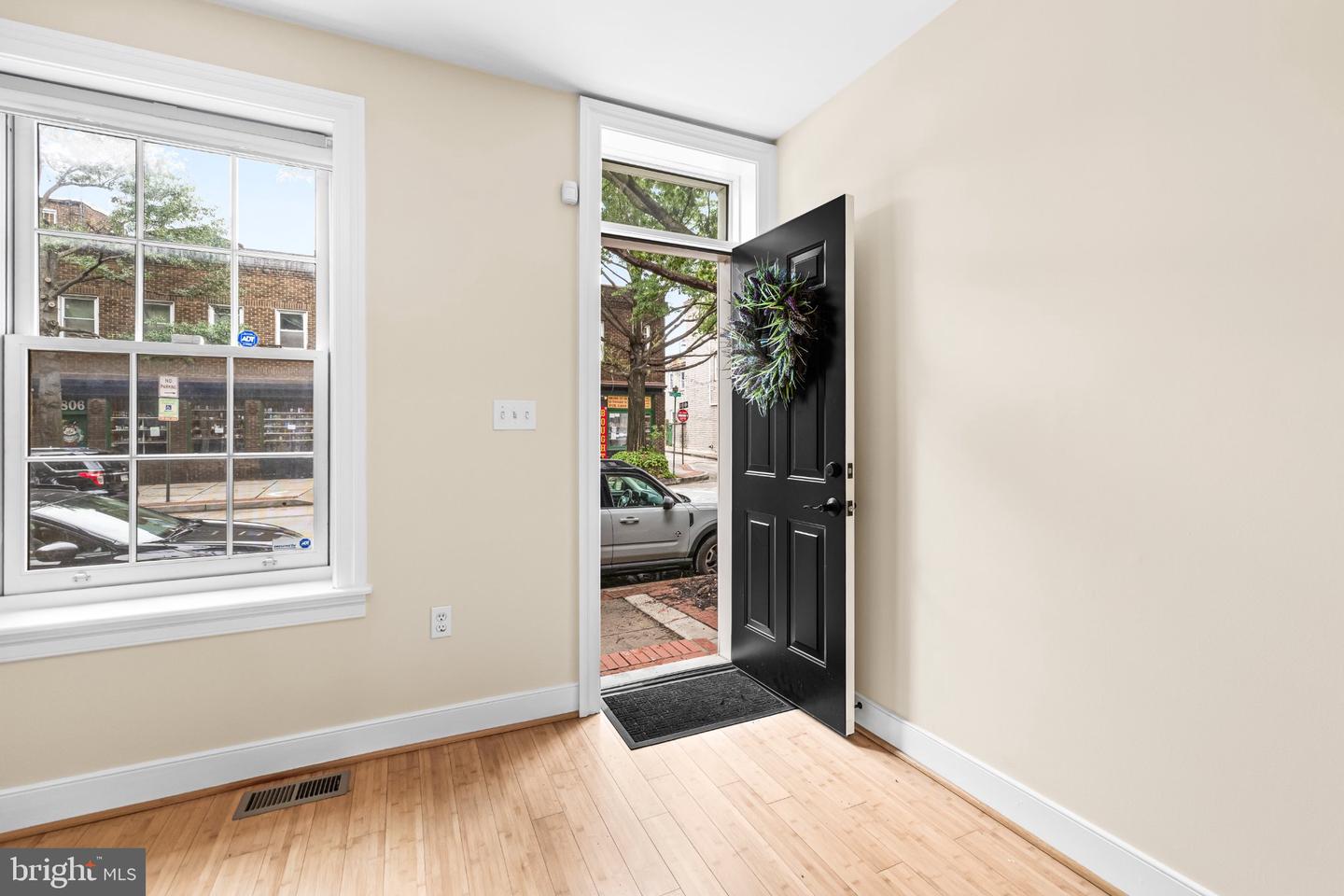1815 Fleet St Property Photo 12