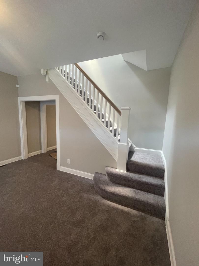 2516 Calverton Heights Property Photo 8