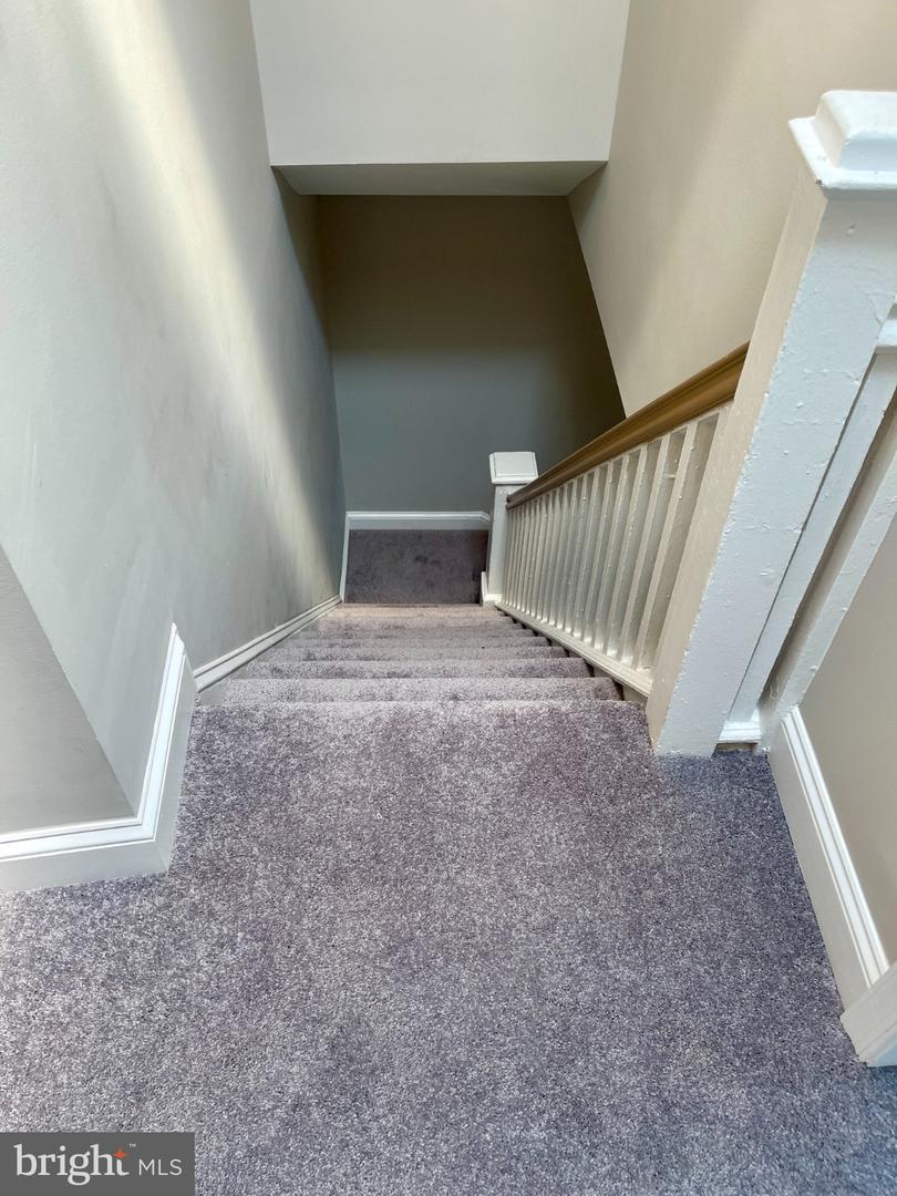 2516 Calverton Heights Property Photo 9