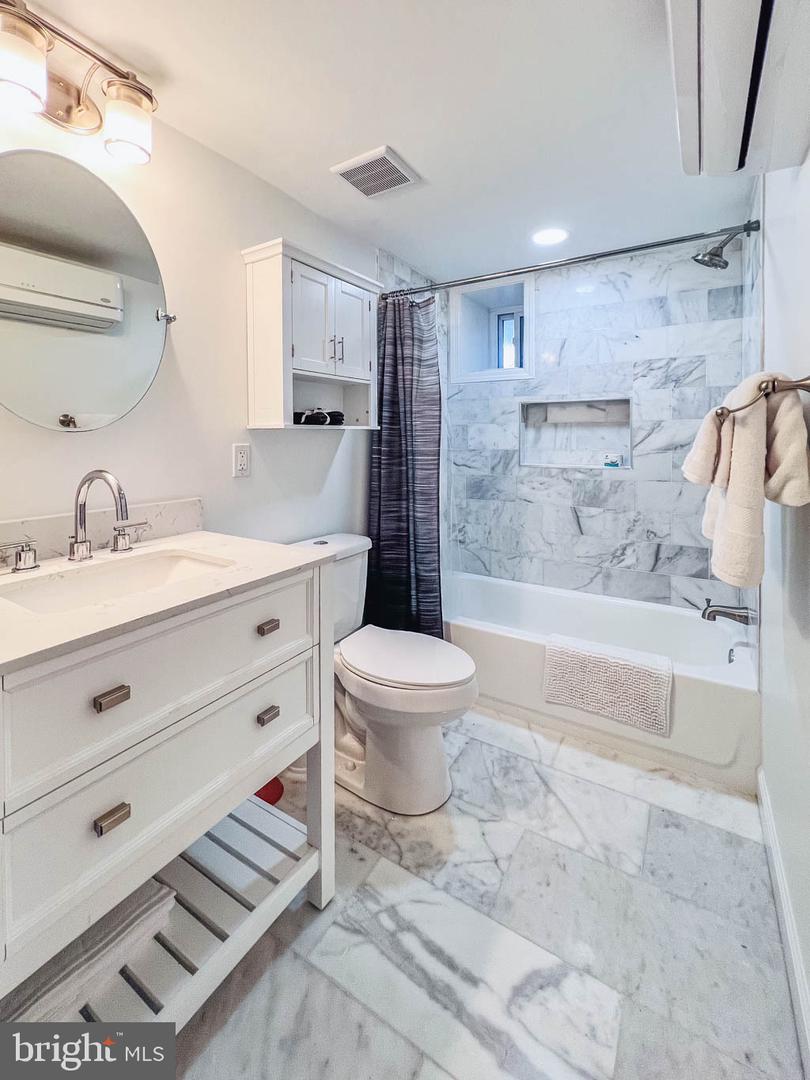 415 Southway Property Photo 41