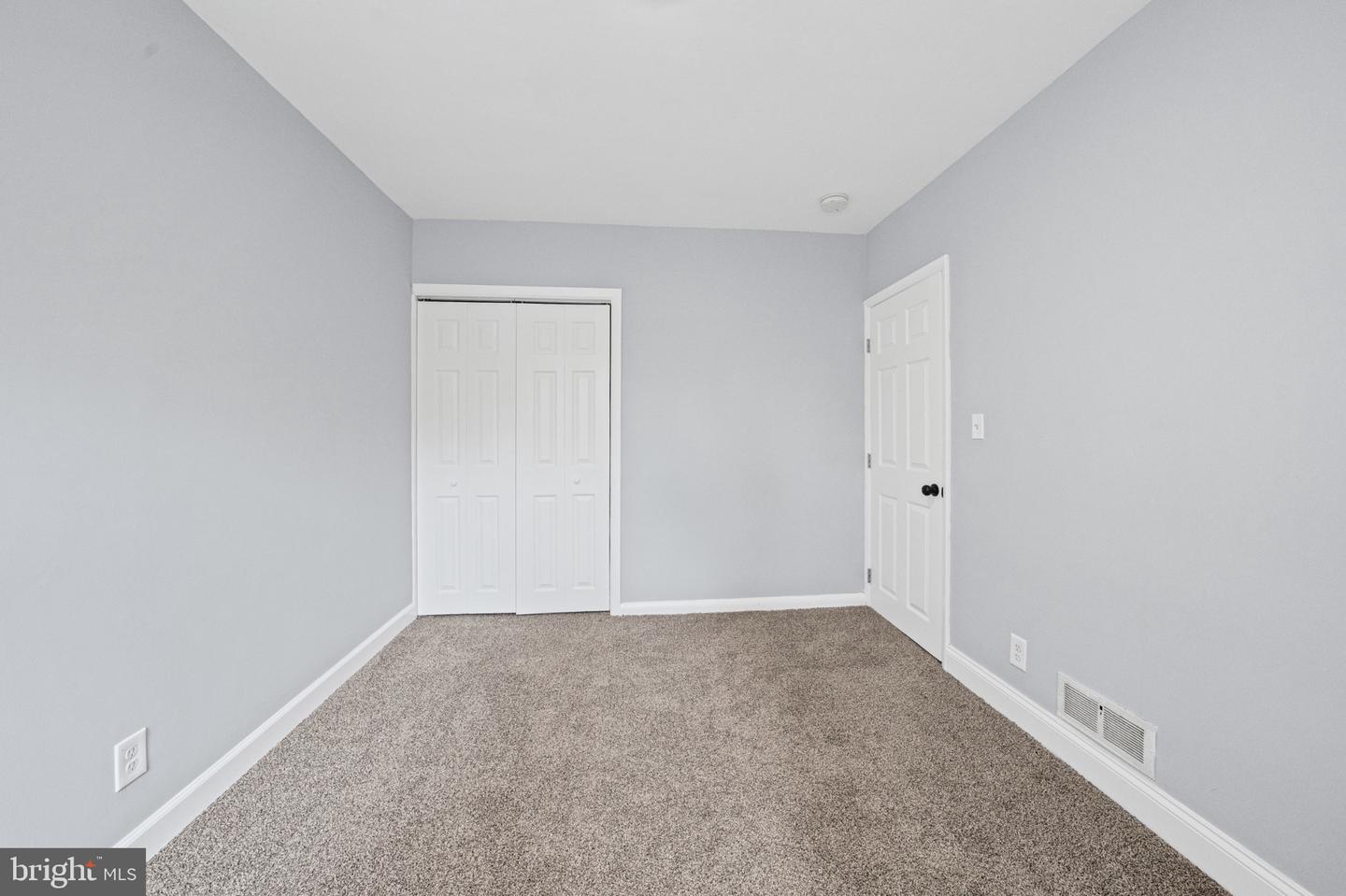 1150 Monroe Property Photo 8