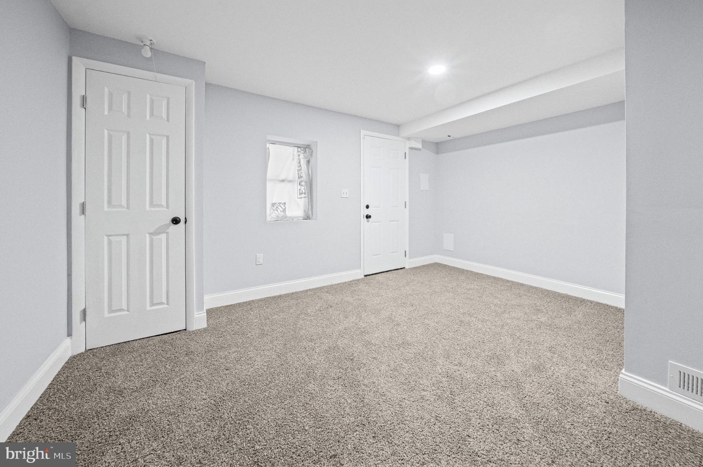 1150 Monroe Property Photo 15