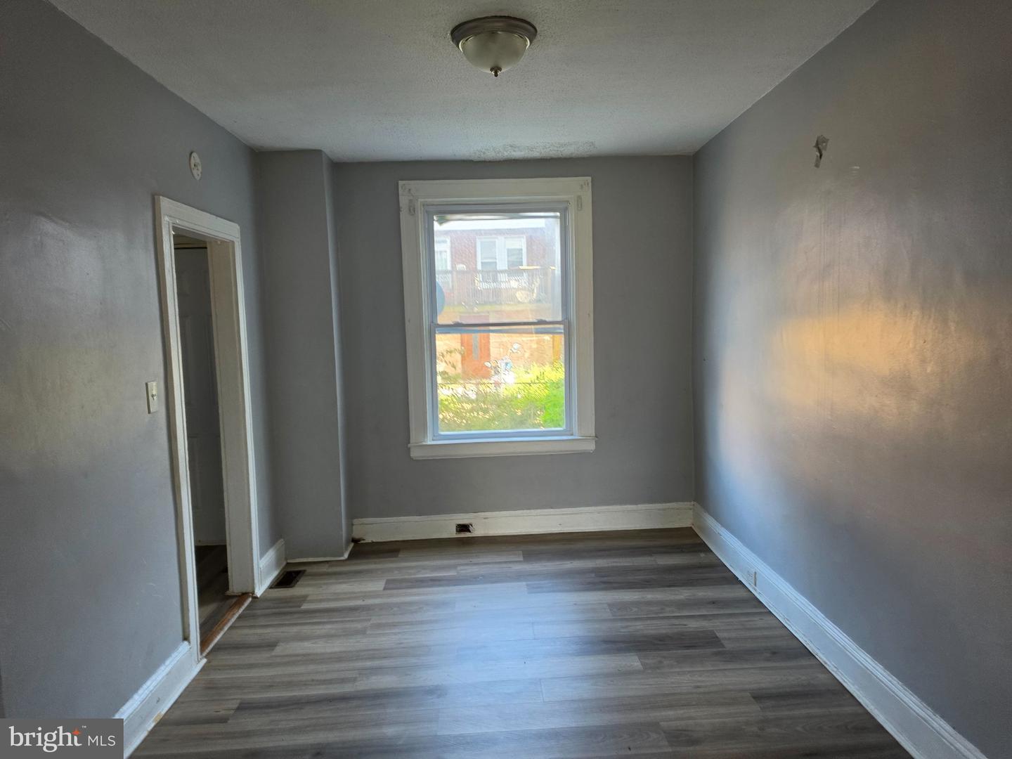 3233 Elmley Ave Property Photo 6