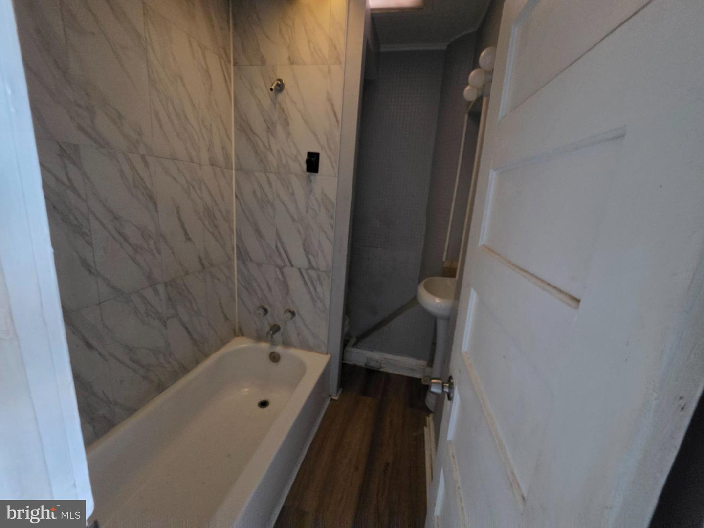 3233 Elmley Ave Property Photo 13
