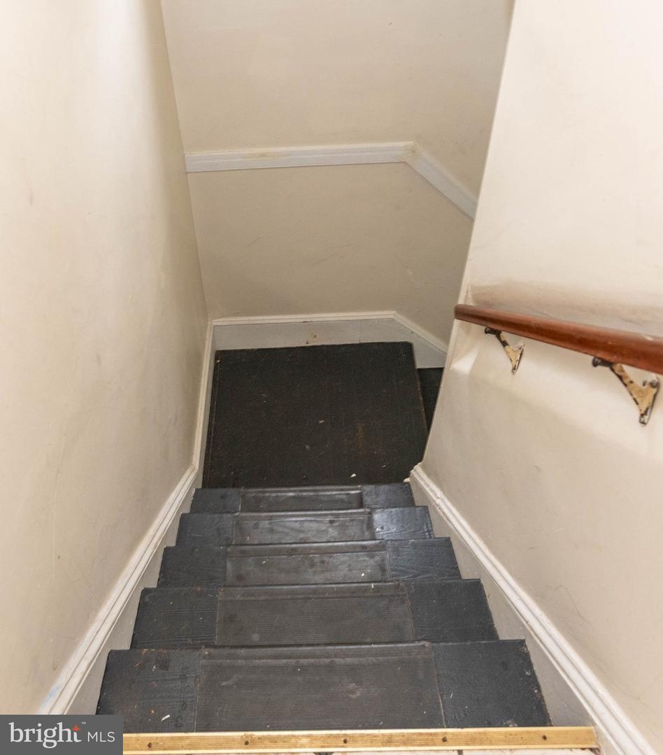 6408 Brook Ave Property Photo 15