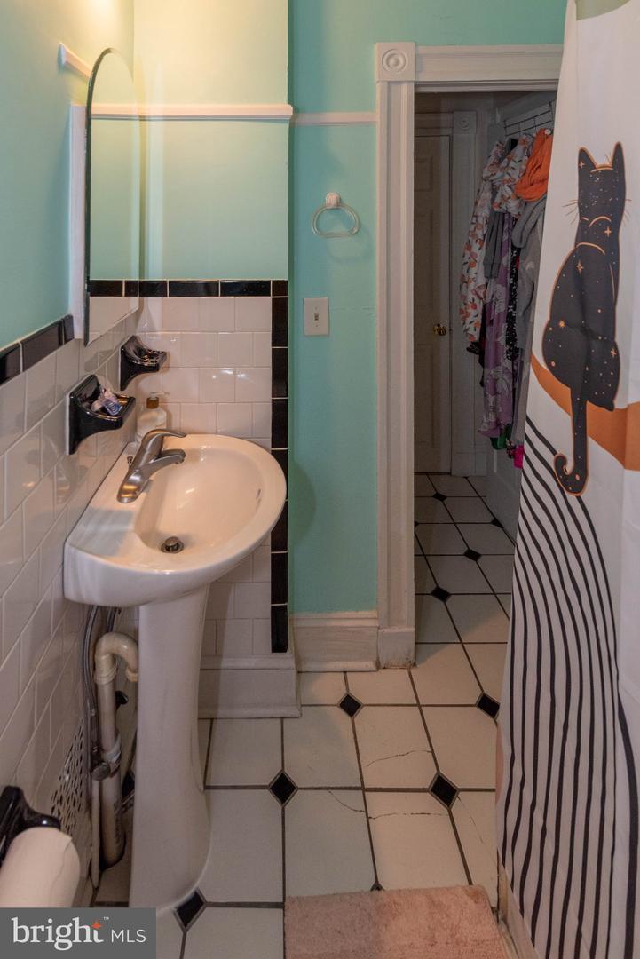 6408 Brook Ave Property Photo 29