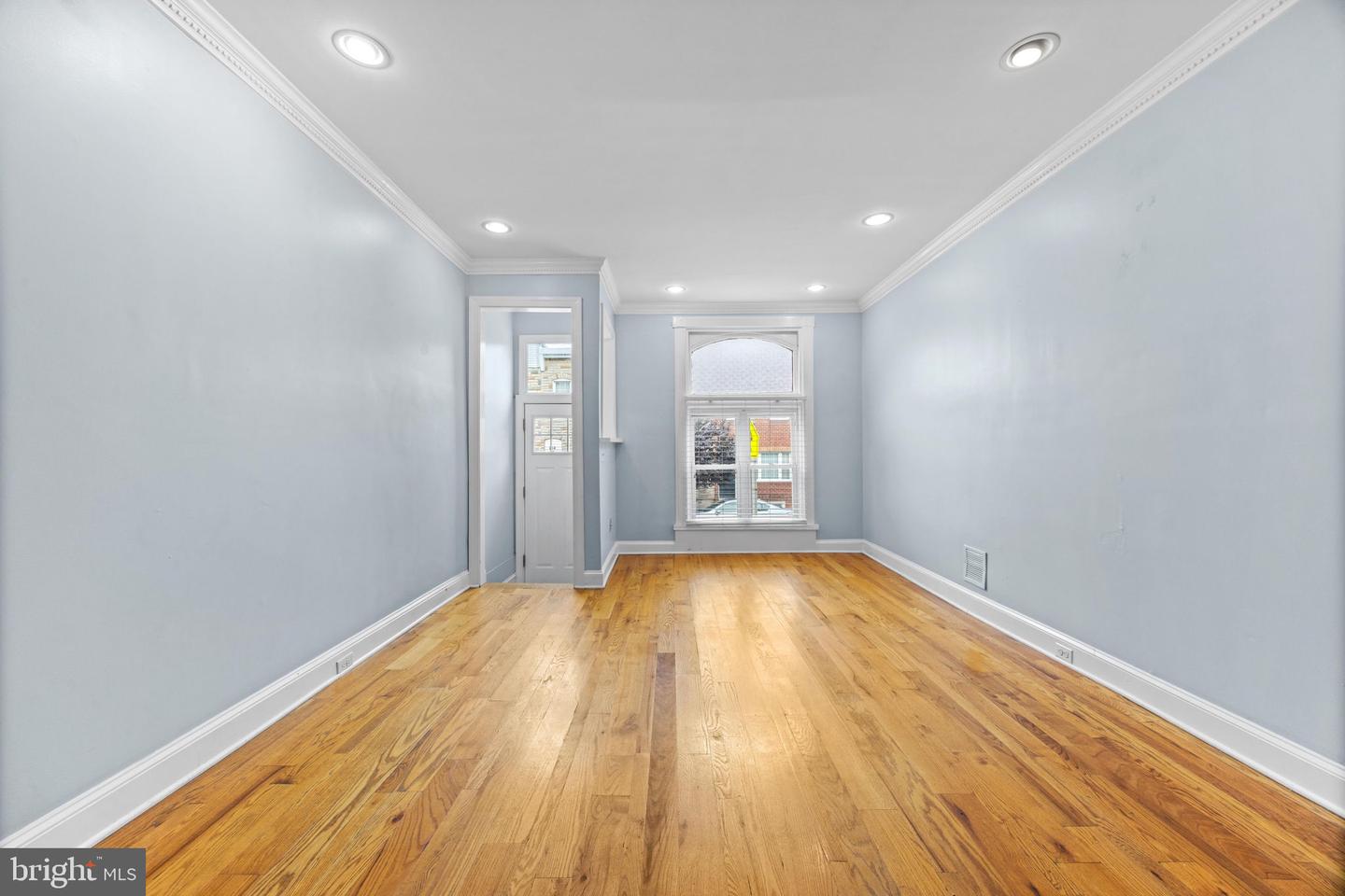 237 S Bouldin St Property Photo 6