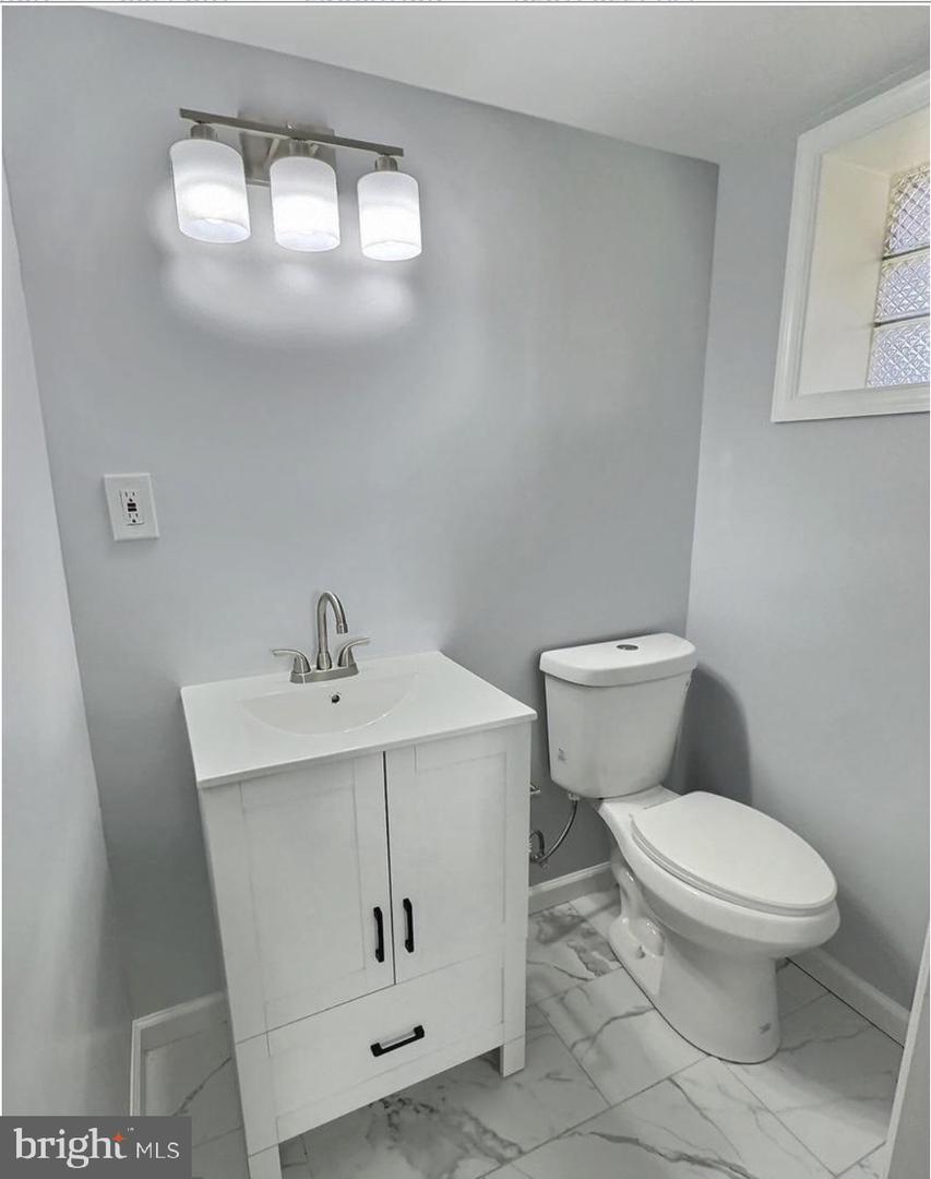 4235 Norfolk Ave Property Photo 16