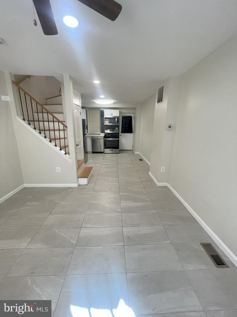 119 Arlington Ave Property Photo 1